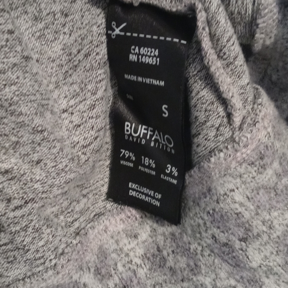 Gray Heather Leopard Print Plush Knit Sweatshirt - Picture 6 of 7